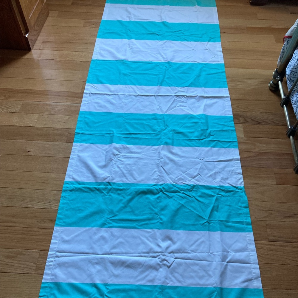 FREE!! Green and white door curtain/table runner